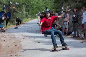 Jak dbać o deskę longboardową